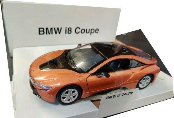 BMW i8 Coupe in metallic bronze 1:24 scale diecast model from Motormax