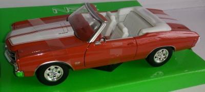 Chevrolet Chevelle SS454 convertible, 1971 in orange, 1:24 scale diecast model from welly, WEL22089O