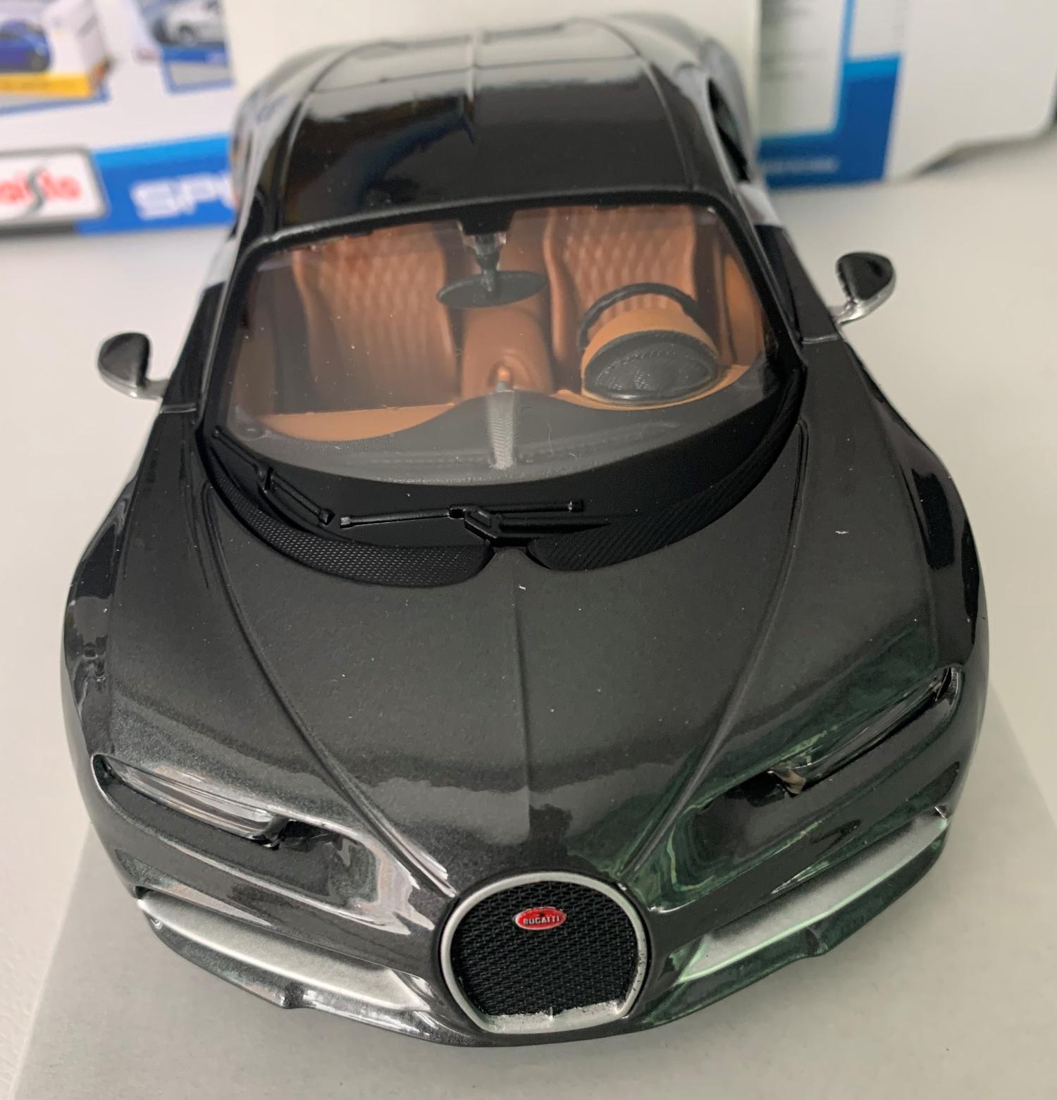 Bugatti Chiron in metallic grey 1:24 scale model from Maisto