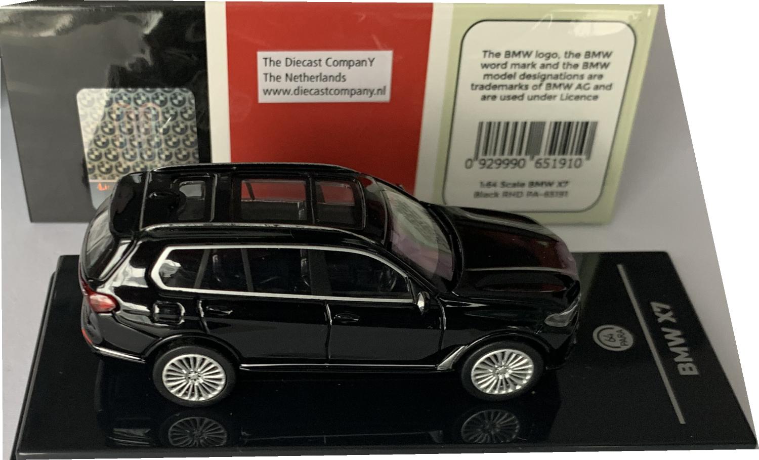 BMW X7 in black 1:64 scale model from Paragon Models