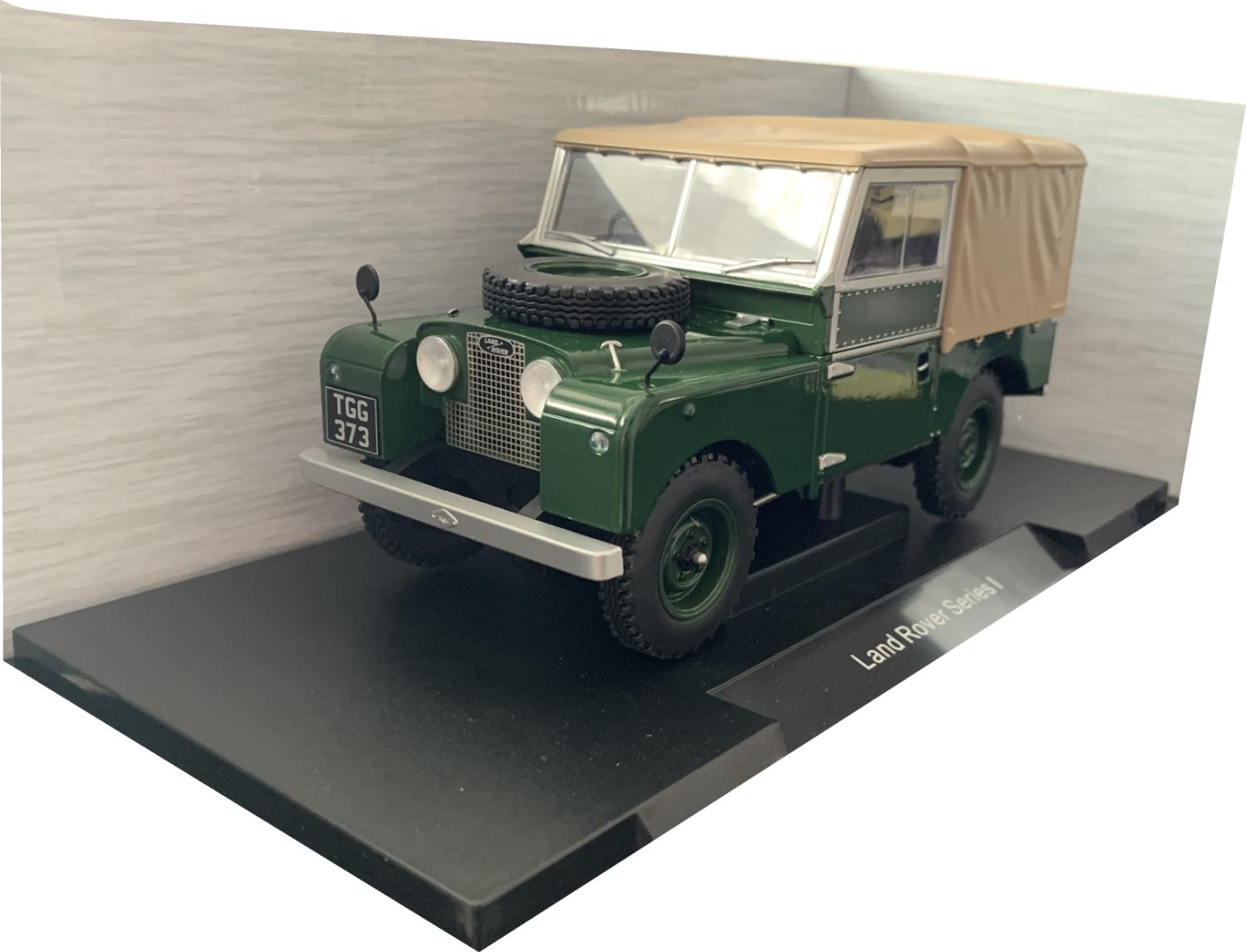 1:18 scale diecast  models of Land Rovers