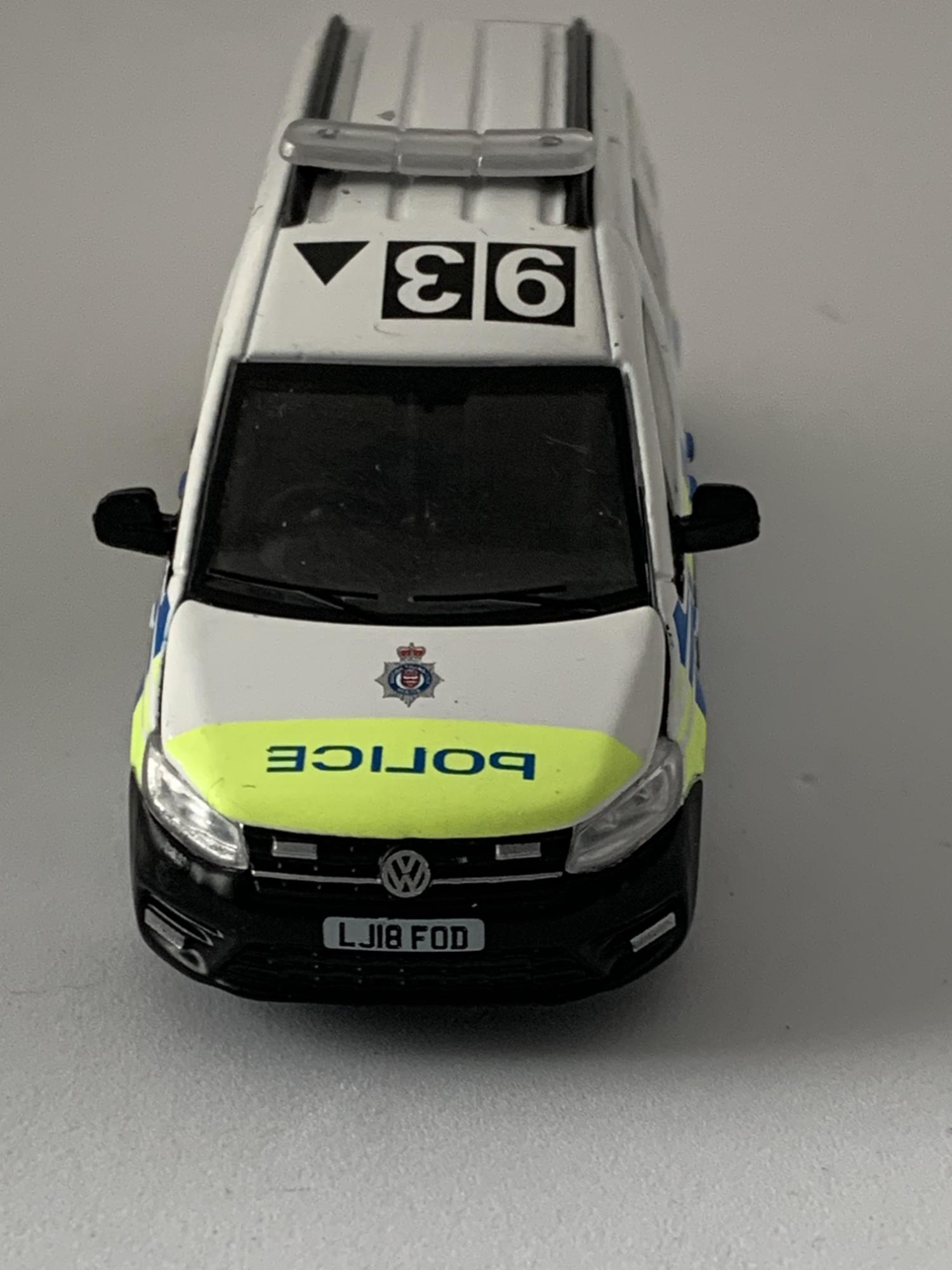 A good reproduction of the VW Caddy Maxi with detail throughout, all authentically recreated. The model is presented in a box, the car is approx. 7.5 cm long and the box is 9 cm long