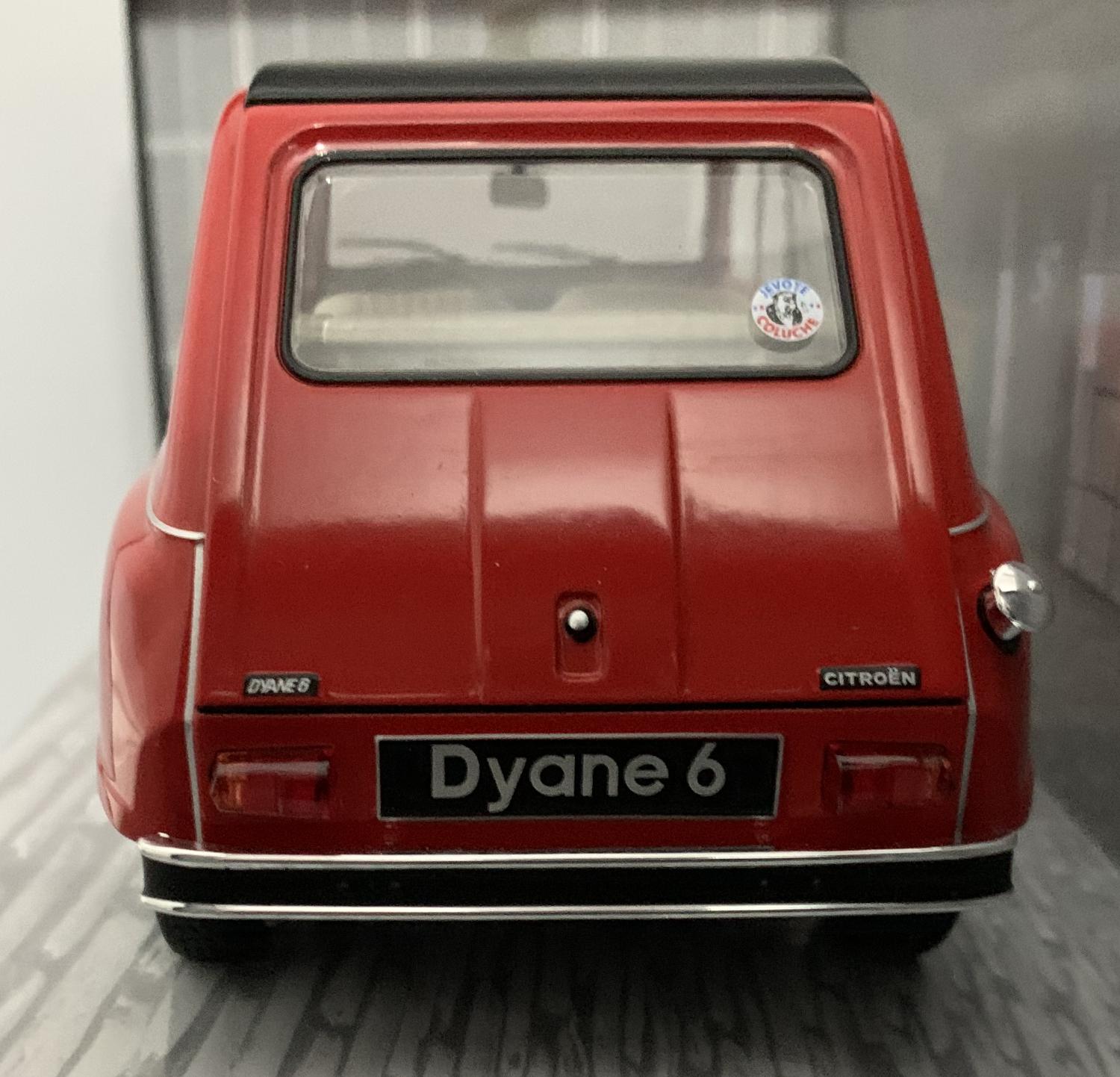 An excellent scale model of the Citroen Dyane 6 with high level of detail throughout, all authentically recreated.  Model is presented in a window display box.    The car is approx. 21 cm long and the presentation box is 31 cm long
