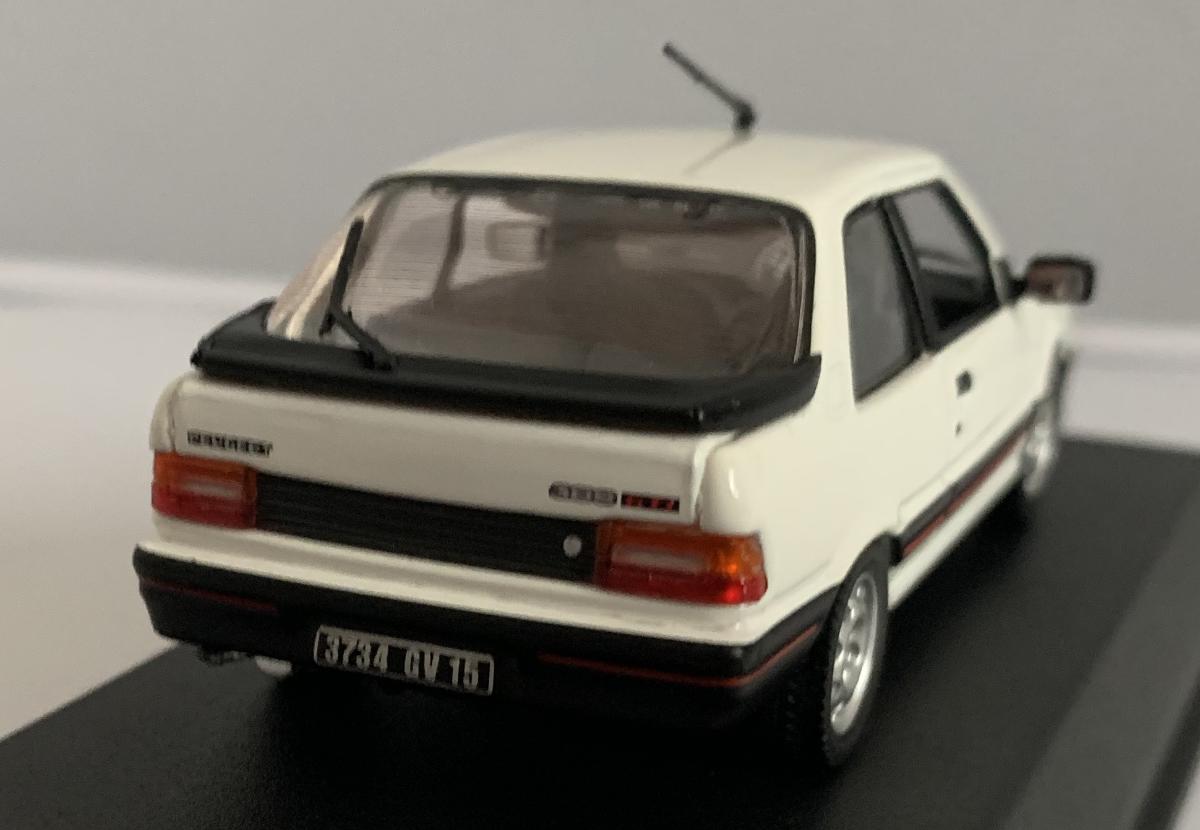 An excellent reproduction of the Peugeot 309 GTi with detail throughout, all authentically recreated.  Model is mounted on a removable plinth with a removable hard plastic cover