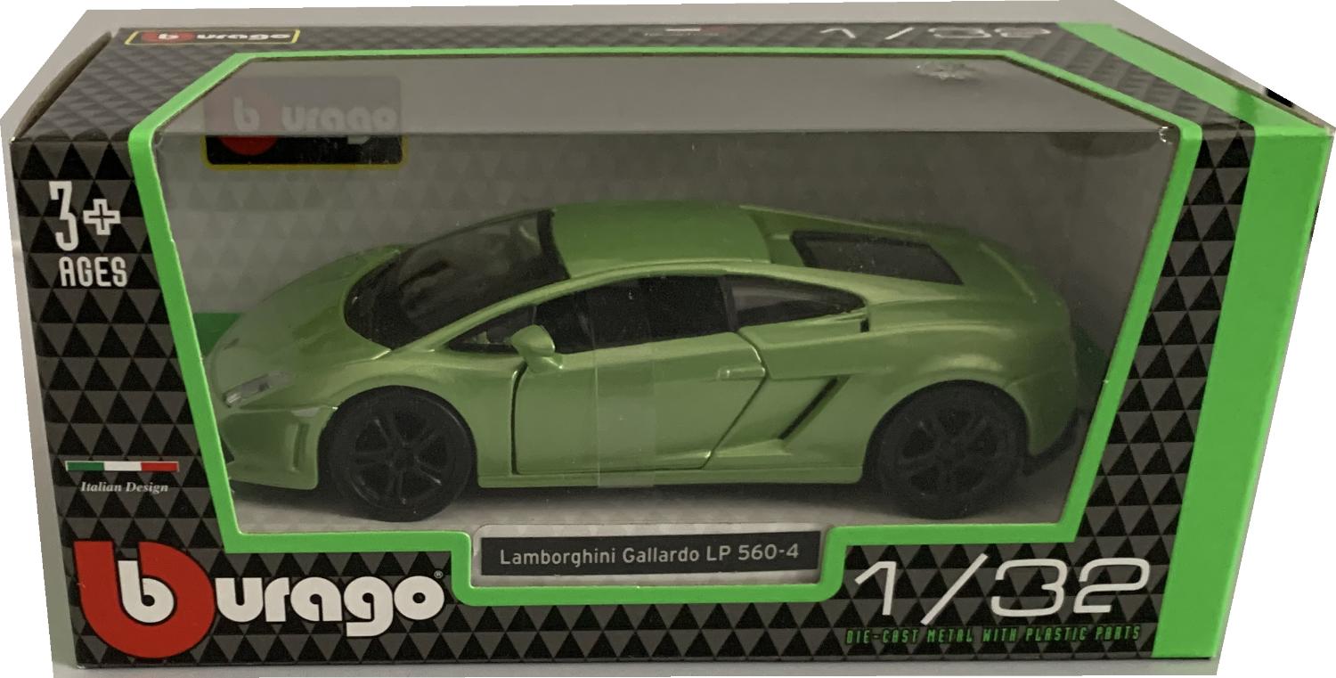 Lamborghini Gallardo LP 560-4 in metallic green 1:32 scale model from Bburago