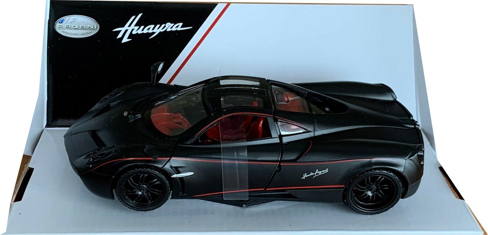 Pagani Huayra in matt black 1:24 scale diecast sports car model from motormax