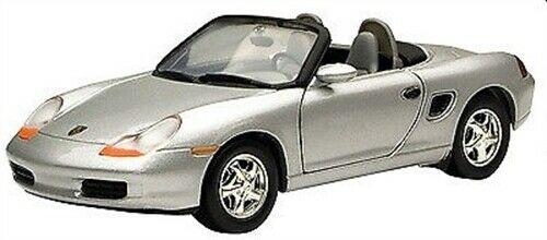 Porsche Boxster in silver 1:24 scale model from Motormax