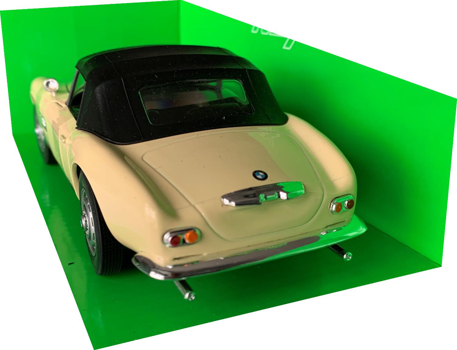 n excellent scale model of a BMW 507 Closed decorated in beige with silver wheels. Other trims are finished in chrome and silver. Features include opening driver and passenger doors, opening bonnet to reveal engine and working wheels