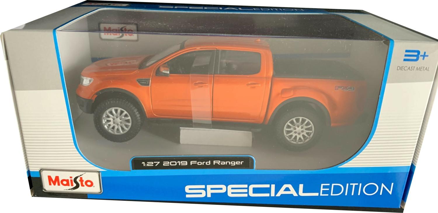 he 2019 Ranger model is presented in a window display box, the car is approx. 19.5 cm long and the presentation box is 24 cm long