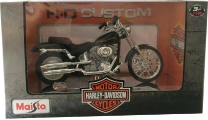 Harley Davidson 2000 FXSTD Softail Deuce in black 1:18 scale model from Maisto