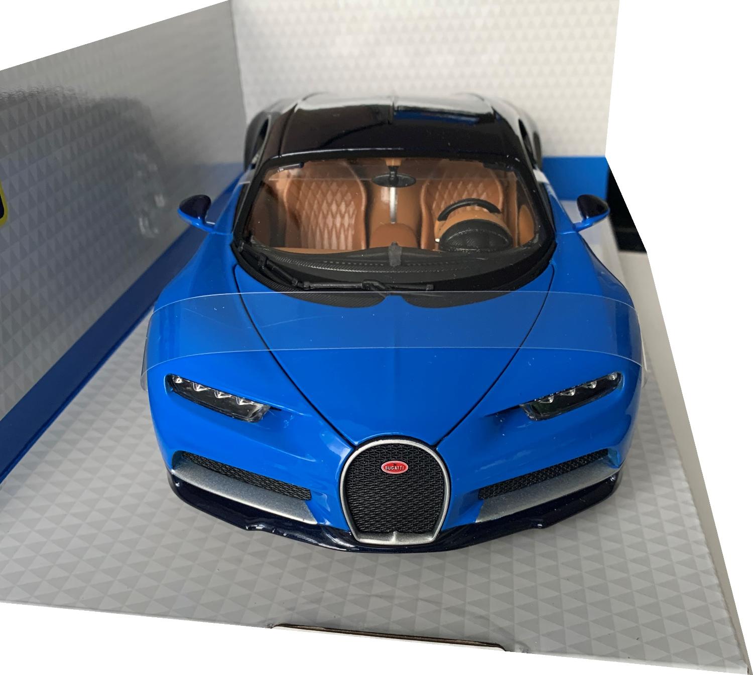 Bugatti Chiron in blue and black 1:18 scale model from Bburago