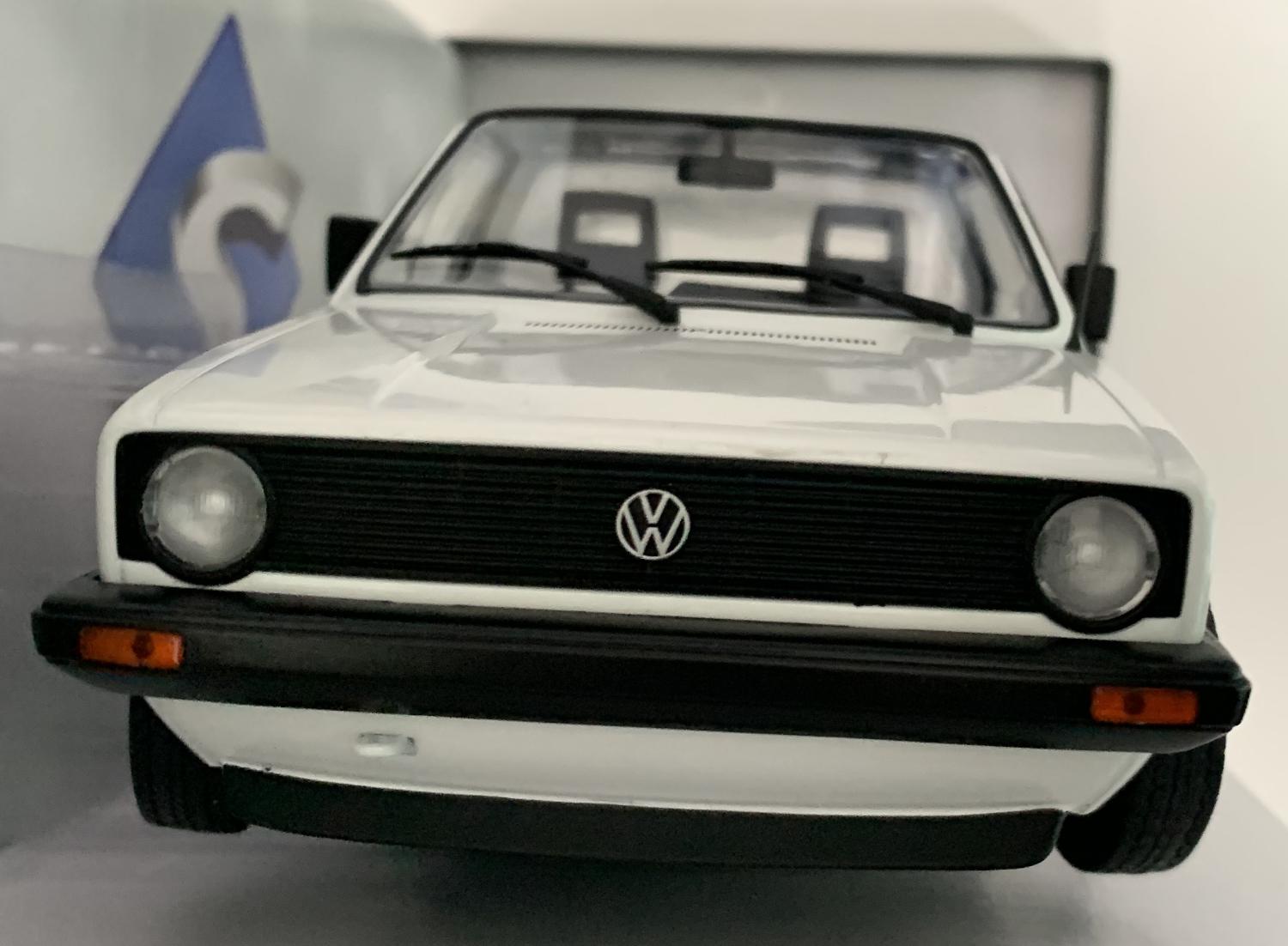 An excellent scale model of the VW Caddy with high level of detail throughout