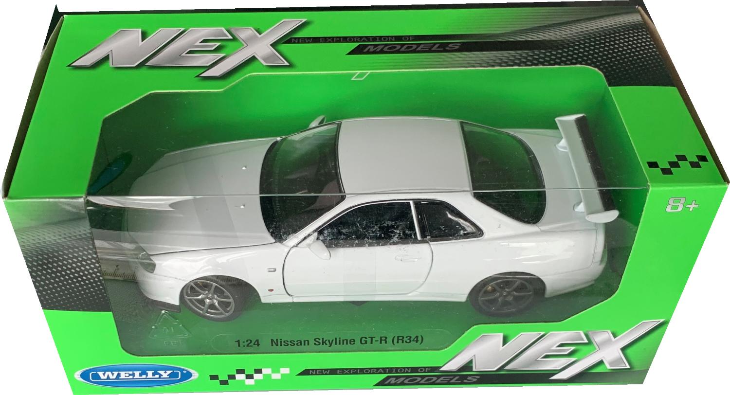Nissan Skyline GT-R (R34) in white 1:24 scale model from Welly