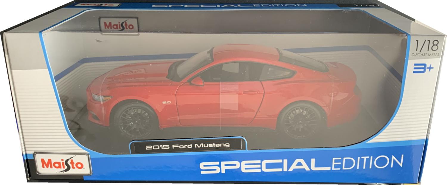An excellent scale model of the Ford Mustang with high level of detail throughout, all authentically recreated.   Model mounted on a removable plinth and is presented in a window display box.