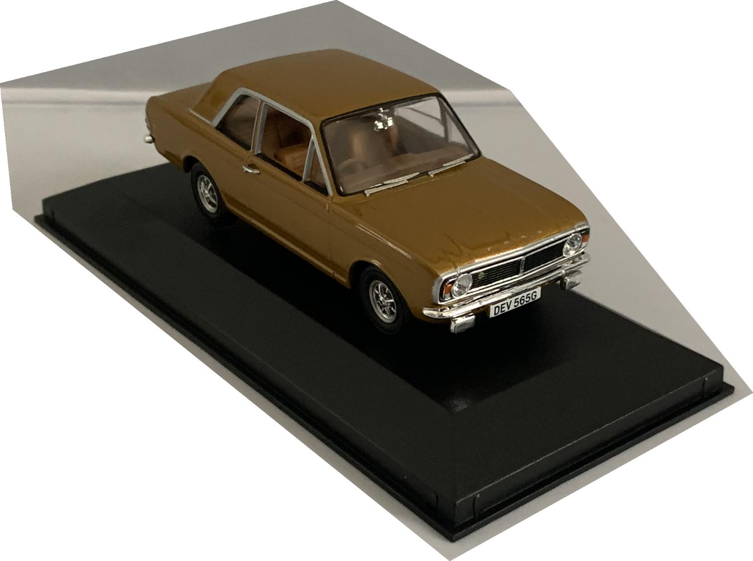 Ford Cortina mk 2 Twin Cam (Lotus) in amber gold, 1968  Colin Chapman’s car, 1:43 scale model from Corgi Vanguards, limited edition model