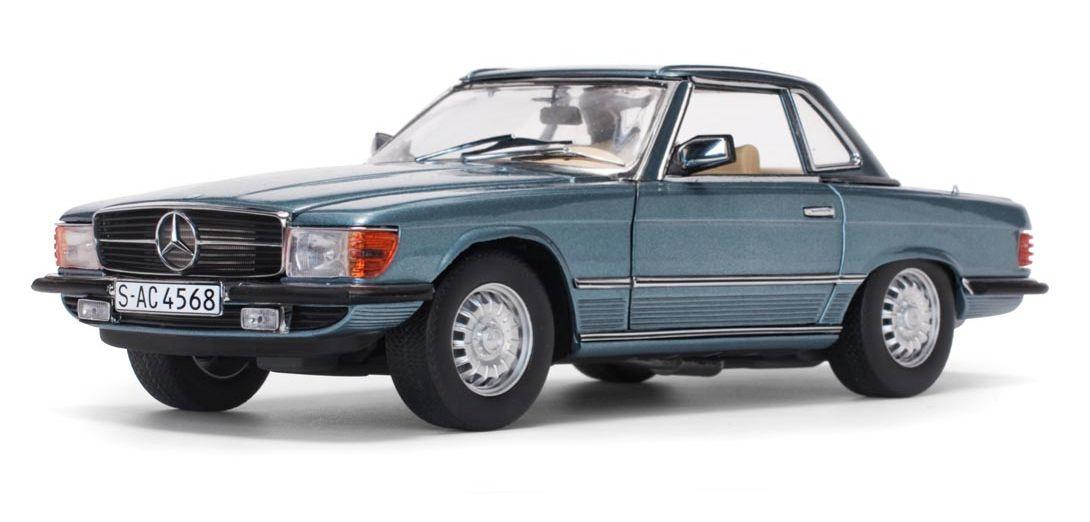 ercedes Benz Hard Top 350 SL 1977 in blue 1:18 scale model from Sun Star