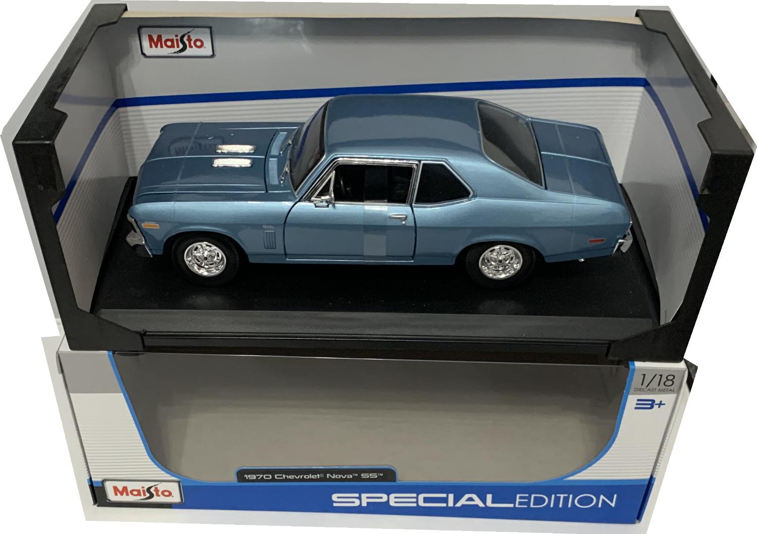 A good reproduction of Chevrolet Nova SS Coupe with detail throughout, all authentically recreated. The model is presented in a window display box, the car is approx. 26 cm long and the presentation box is 33 cm long