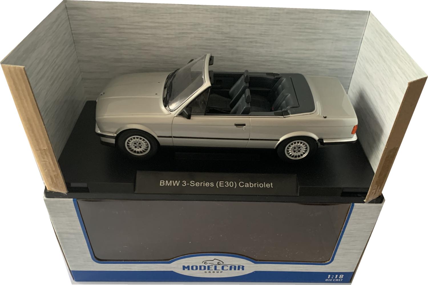 An excellent scale model of the BMW 3 Series with high level of detail throughout, all authentically recreated. Model is presented in a window display box.