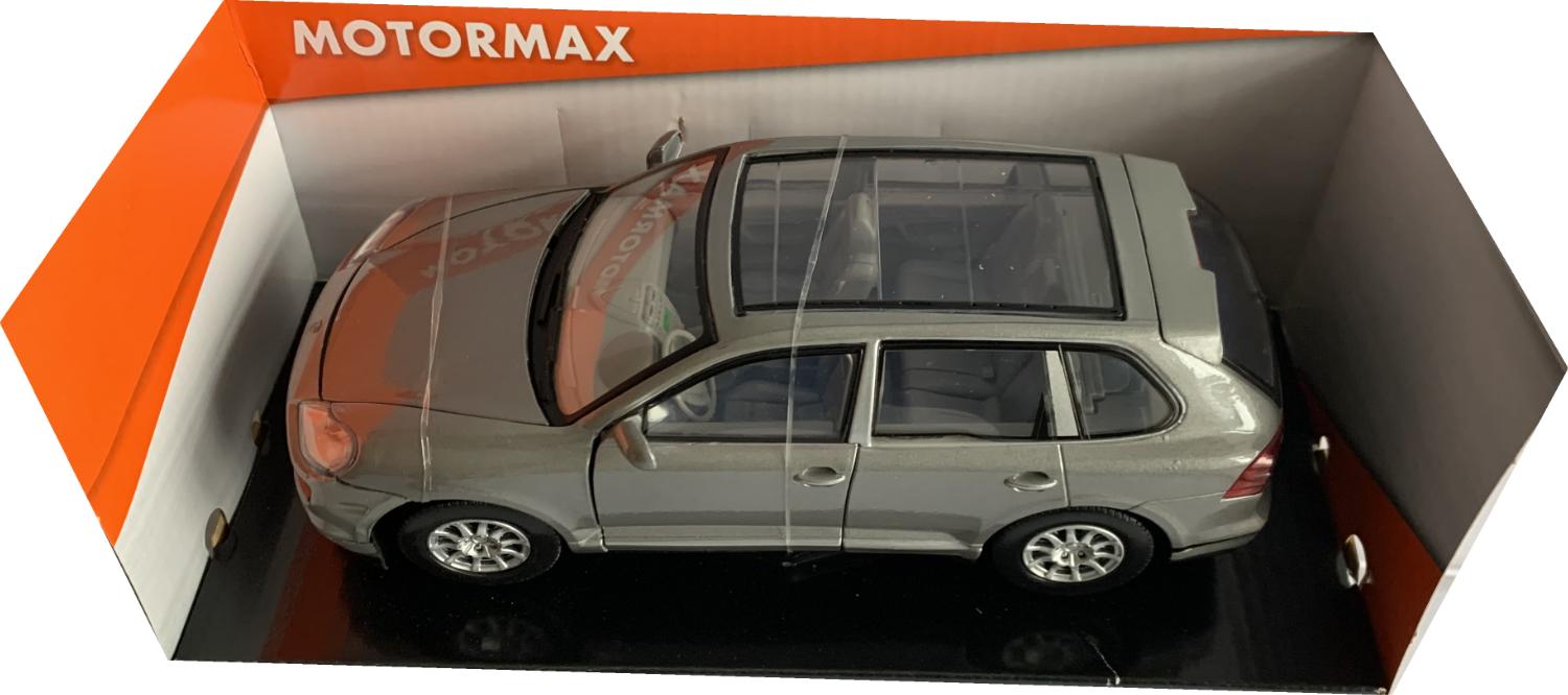 Porsche Cayenne in grey 1:24 scale model from Motormax, timeless legends