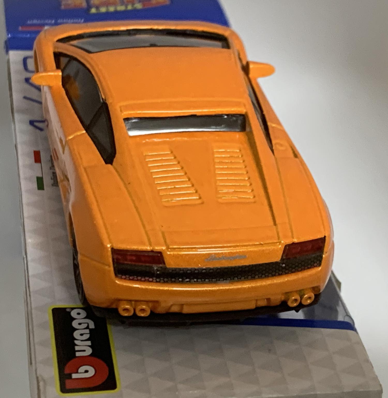 Lamborghini Gallardo LP 560-4 , metallic orange 1:43 scale model, Bburago