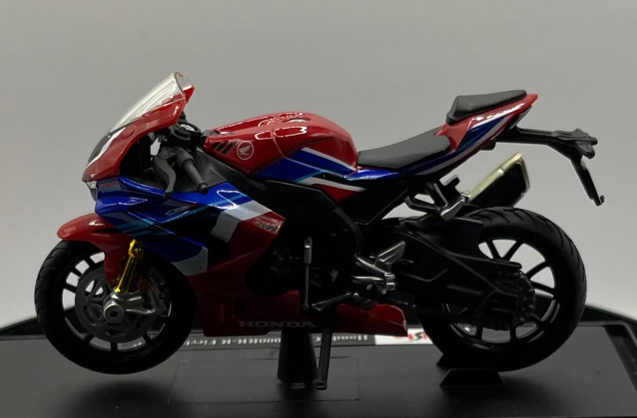 honda fireblade model