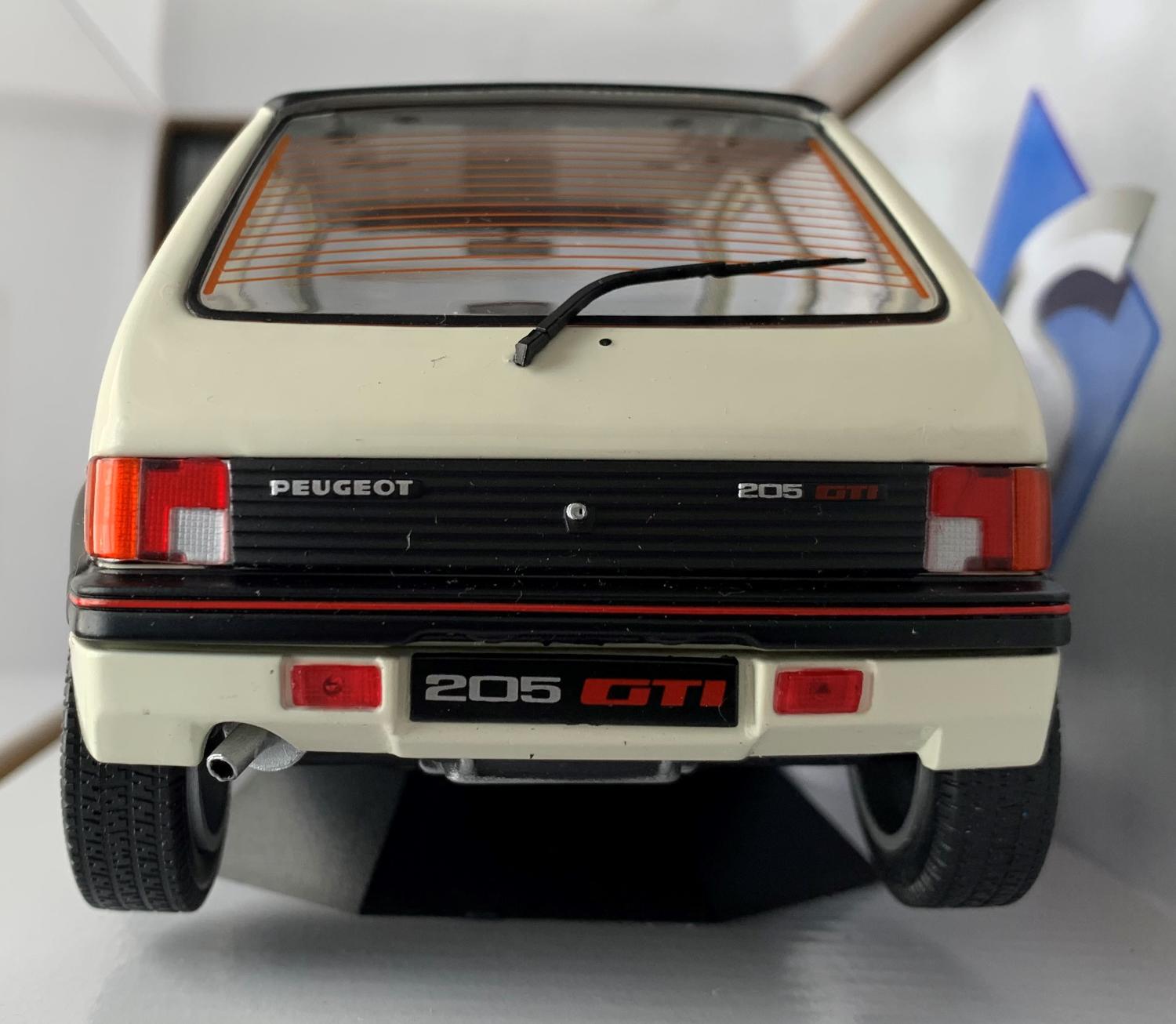 Peugeot 205 GTI 1.9L mk 1 1988 in white 1:18 scale model from Solido