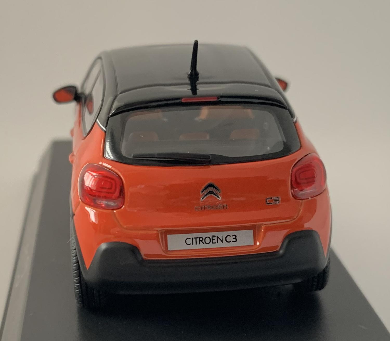 An excellent reproduction of the Citroen C3 with detail throughout, all authentically recreated. Model is mounted on a removable plinth with a removable hard plastic cover