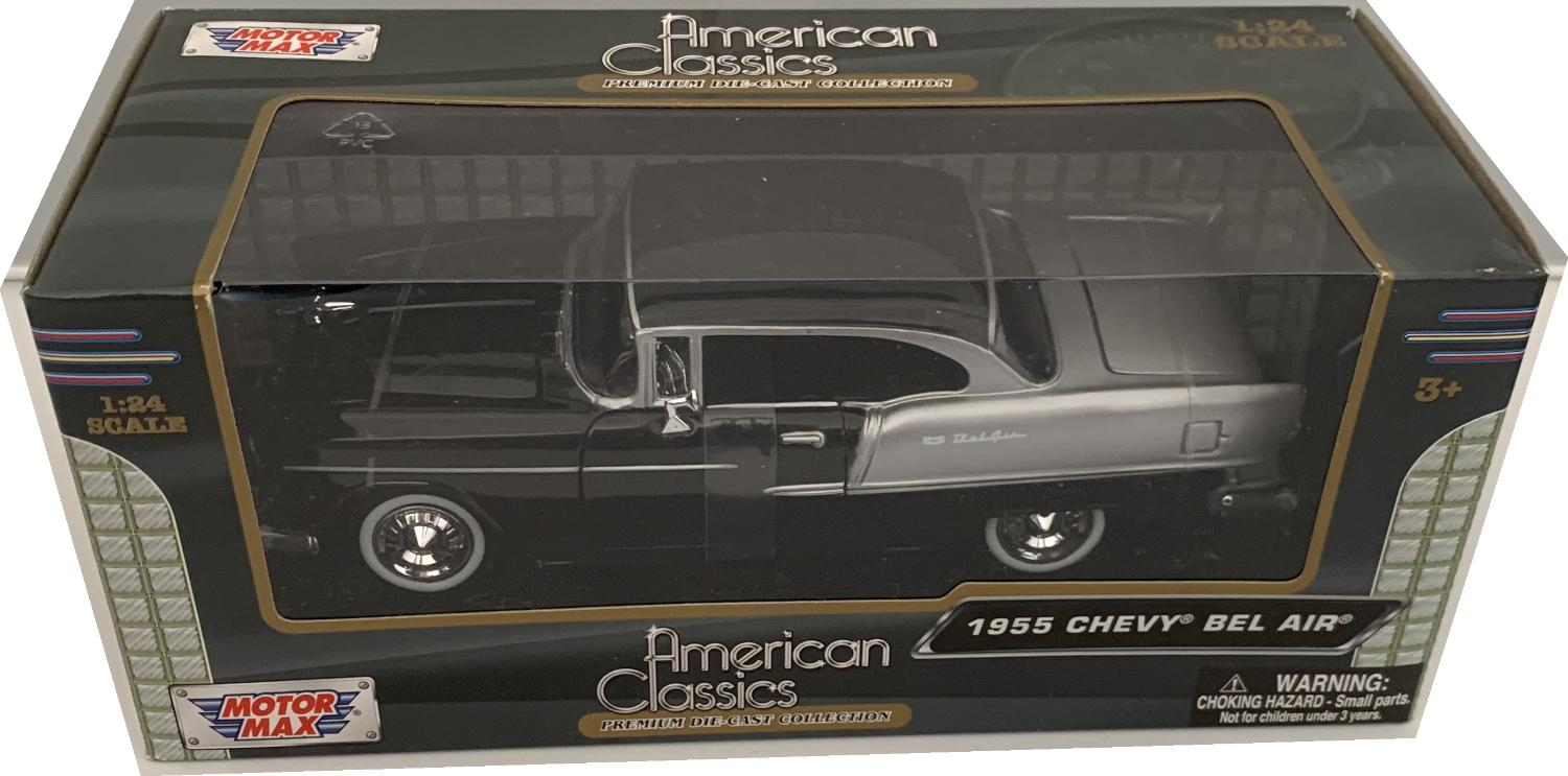 A good reproduction of the Chevrolet Bel Air with detail throughout, all authentically recreated.  The model is presented in a window display box, the car is approx. 20.5 cm long and the presentation box is 24cm