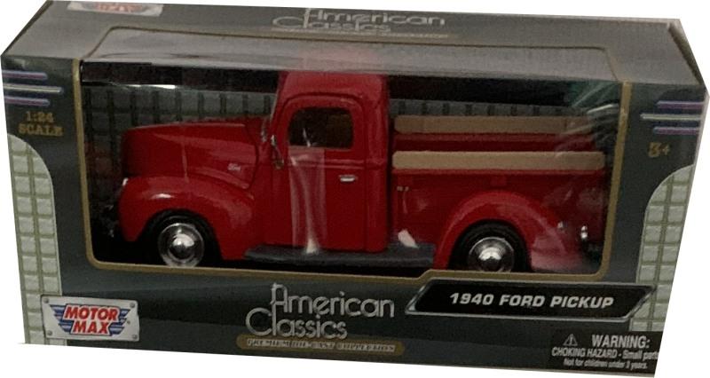 A good reproduction of the Ford Pickup with detail throughout, all authentically recreated. Model is presented in a window display box, the car is approx. 19 cm long and the presentation box is 24 cm long
