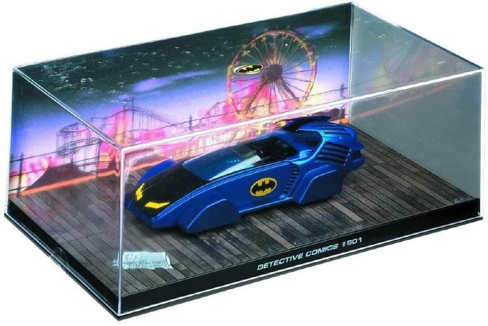 Batman - Batmobile Detective Comics #601 , 1:43 scale model, on a removable plinth with unique 3-D lenticular backdrop