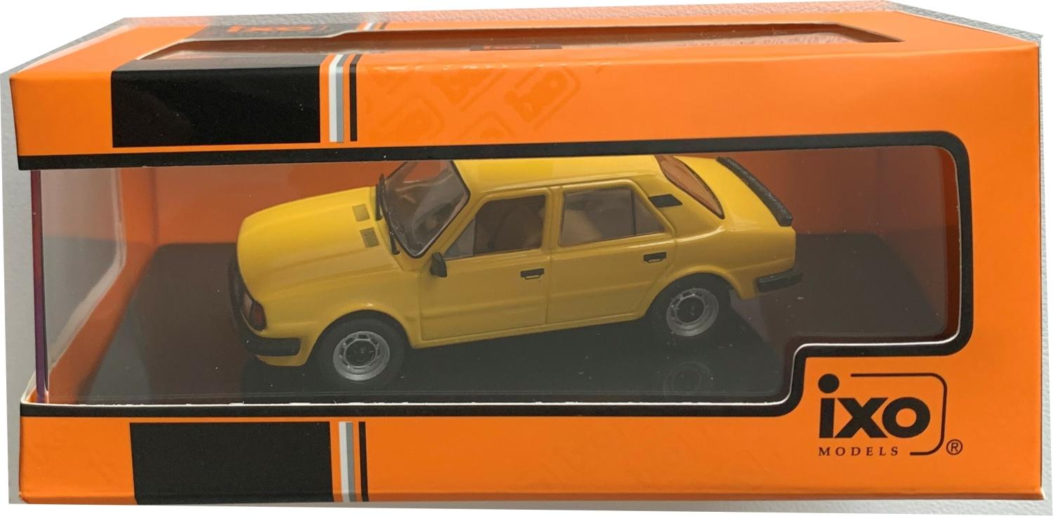 Skoda 120L 1983 in yellow 1:43 scale model from IXO