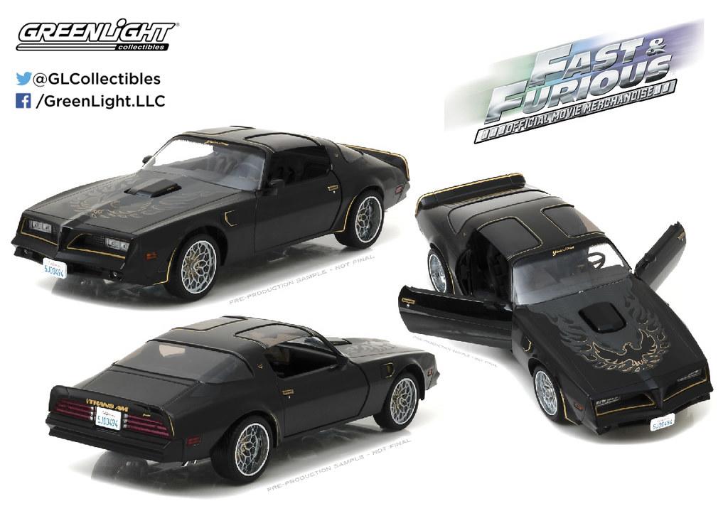 Diecast models of Pontiac Cars in 1:18 scale