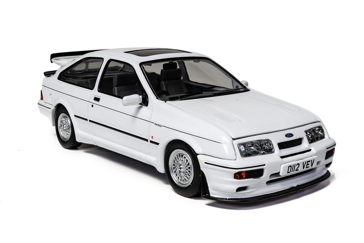 Ford Sierra RS500 Cosworth 1986 in diamond white 1:43 scale model from Corgi Vanguards, VA011707 limited edition model