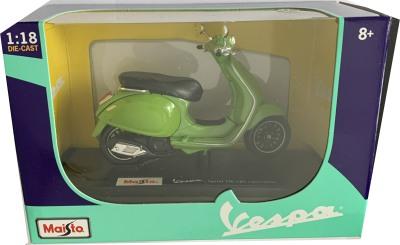 2018 Vespa Sprint 150 ABS in green 1:18 scale model from Maisto