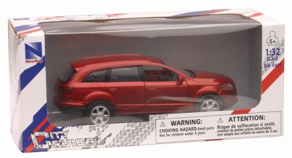 Audi Q7 in metallic red 1:32 scale model from NewRay