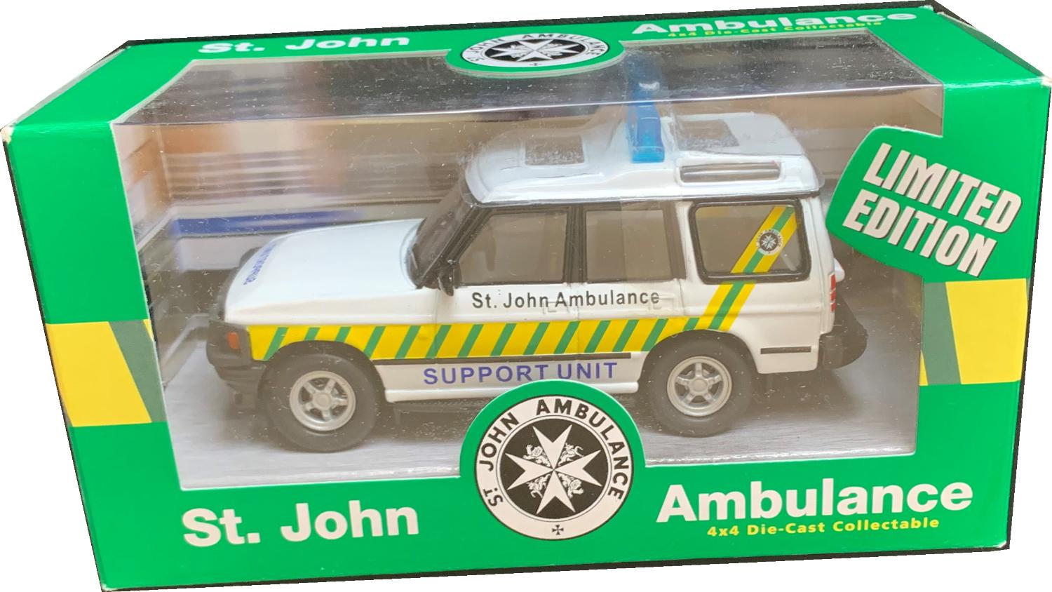 St Johns Ambulance, Land Rover Discovery, support unit  1:36 scale model from Richmond Toys, limited edition