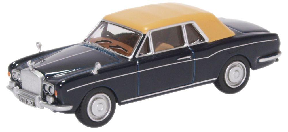 Scale diecast models of Rolls Royce cars