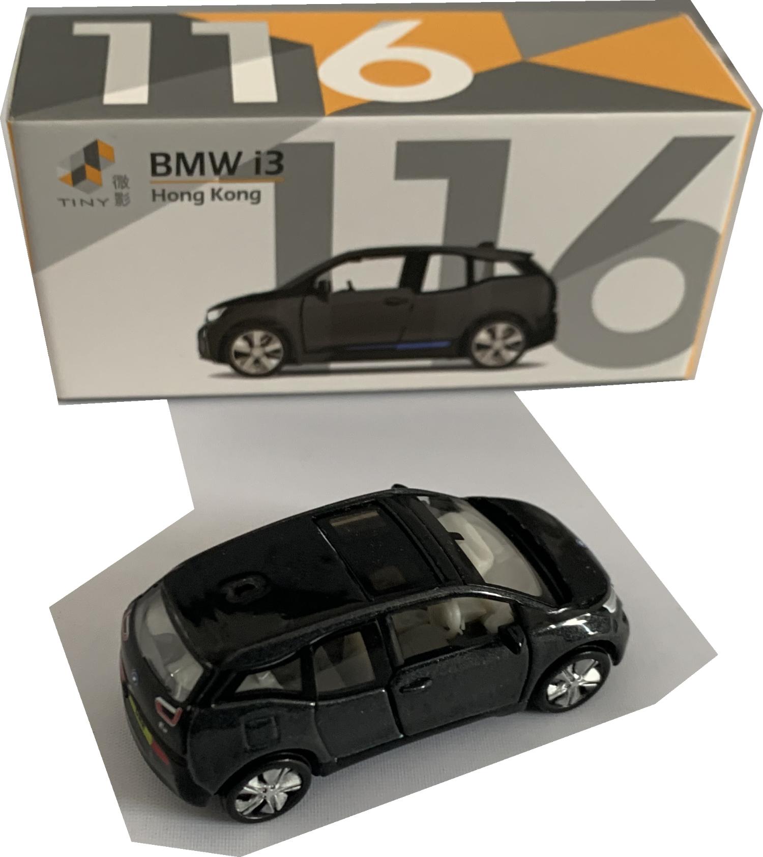 A good reproduction of the BMW i3 with detail throughout, all authentically recreated. The model is presented in a box, the car is approx. 6 cm long and the box is 10 cm long