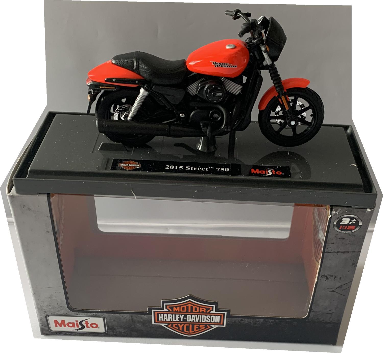 Harley Davidson 2015 Street 750 in bright red / black 1:18 scale model from Maisto