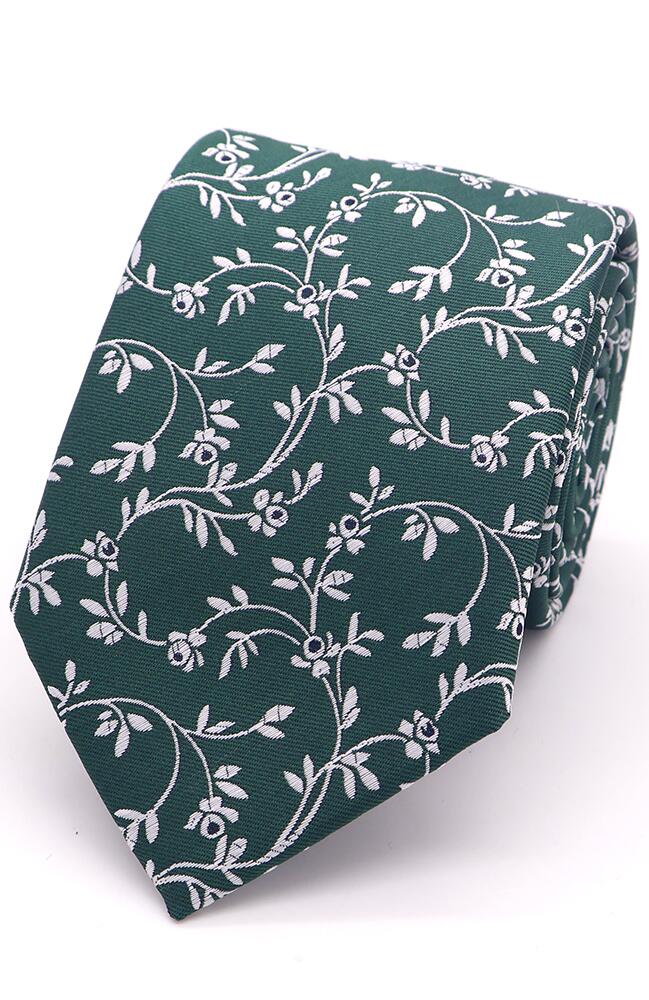 Mix-and-Match Leafy Floral Tie