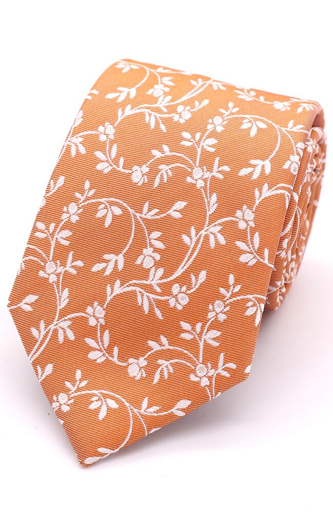 Mix-and-Match Leafy Floral Tie