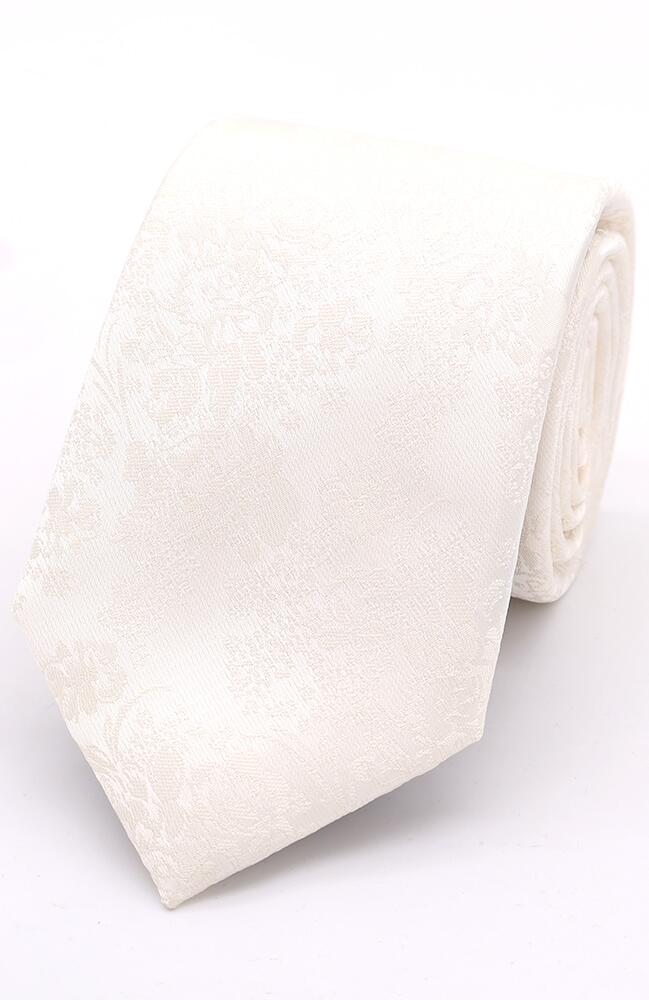 Mix-and-Match Pretty Floral Tie