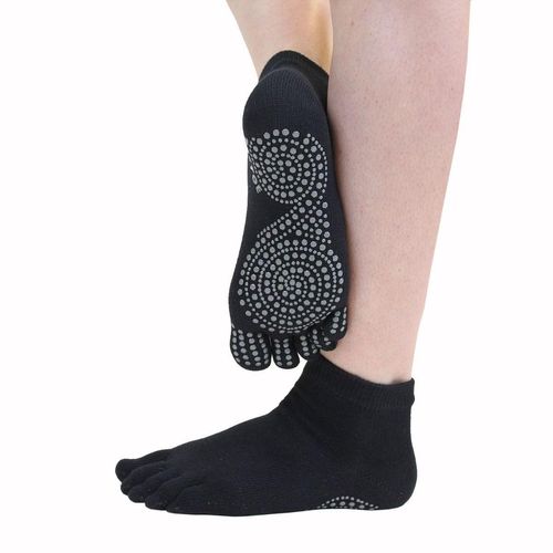 toe-socks-yoga-pilates-anti-slip-trainer-black-sole-lift