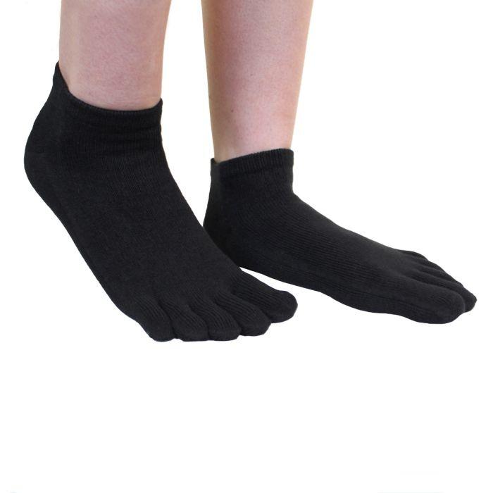 toetoe essential anklet yoga toe socks black