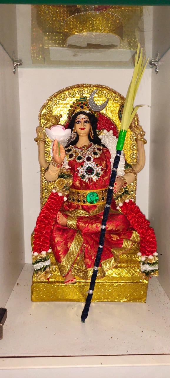 KanchiKamakshiAmmanDoll-001.jpeg