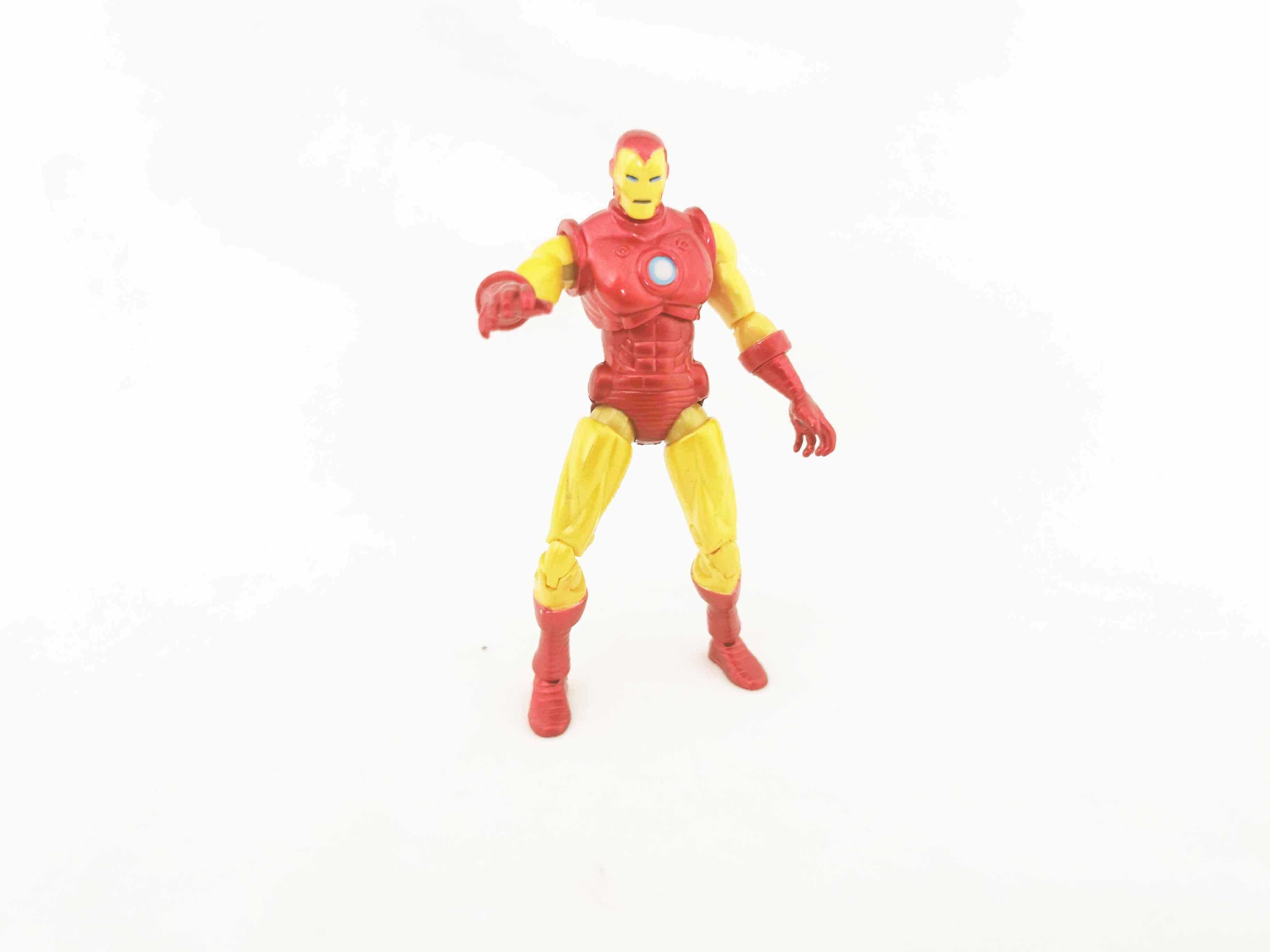 Iron man Comic version Marvel Universe Action figure 3.75 Hasbro