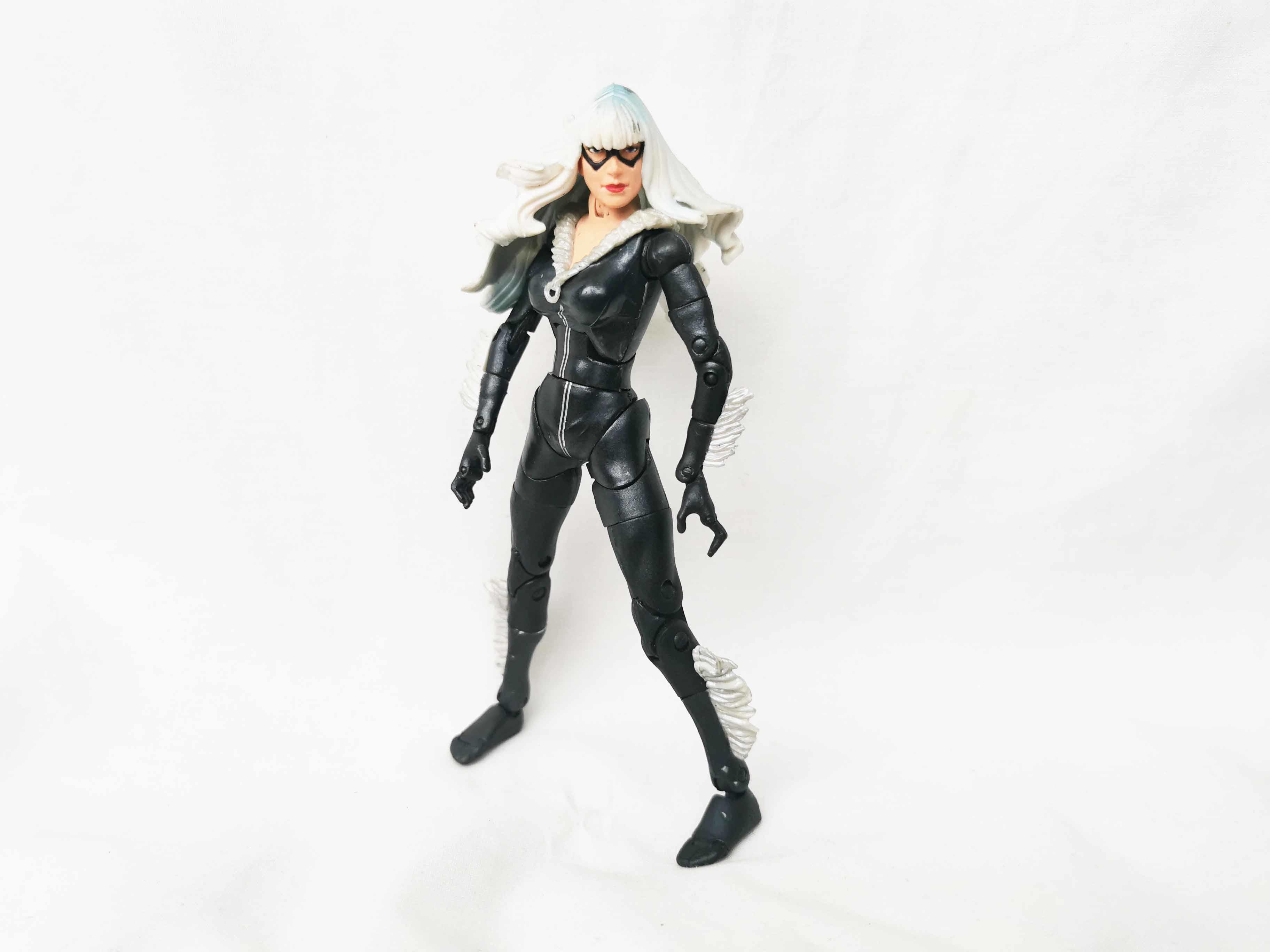 The Black Cat Marvel Legends Action Figure 6 Scale Action Figure Toybiz