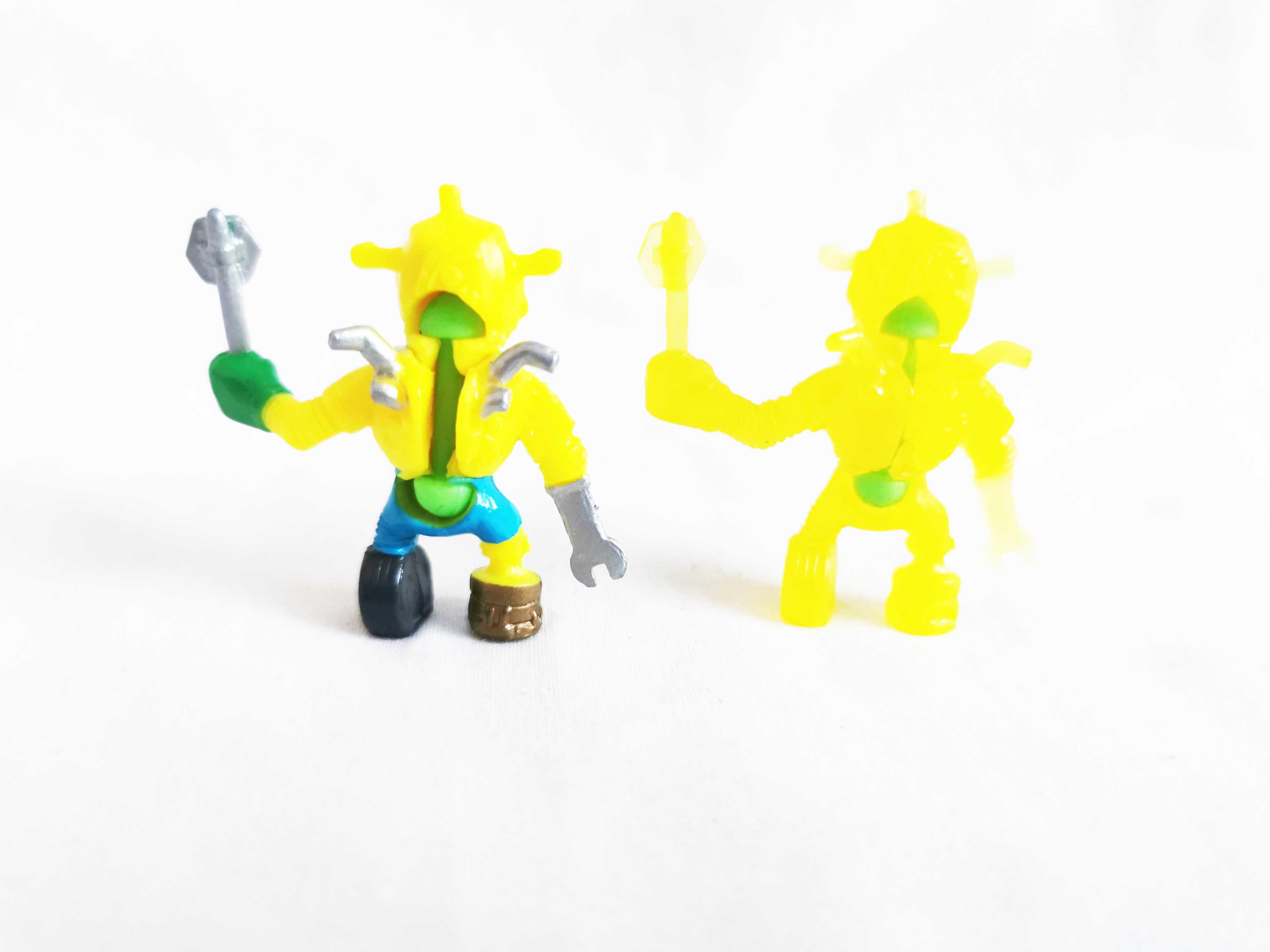 Mutant Mania Rev Up Figures Both versions Rare #081 Moose Toys