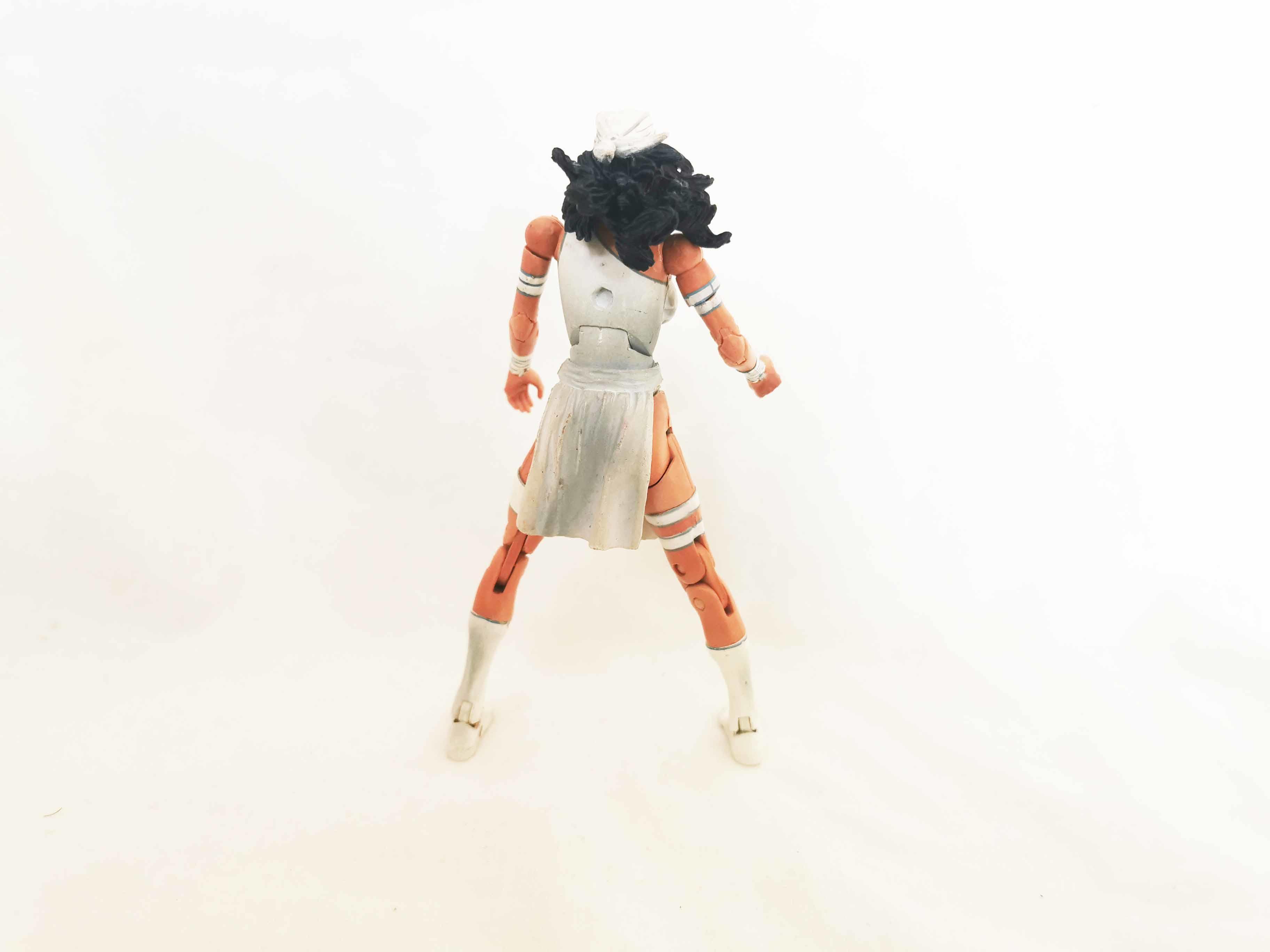 Elektra Marvel Legends White Outfit Action Figure 6 Scale Action Figure Toybiz