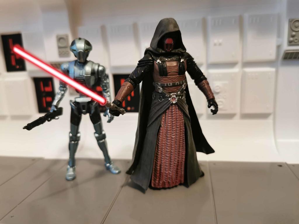 Star Wars Darth Revan and HK-47 3.75" Action Figures The Vintage Collection